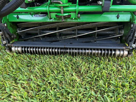 Pre-Owned John Deere 8900A in Boynton Beach, FL Photo 5