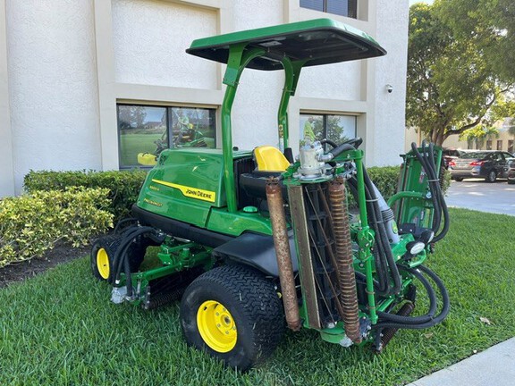 Image of John Deere 8900A