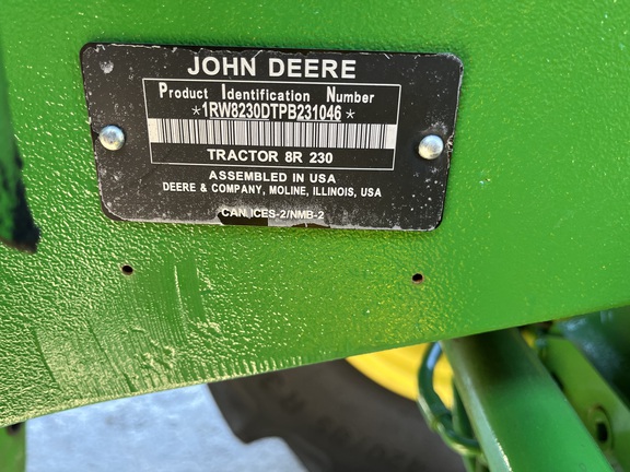 Pre-Owned John Deere 8R 230 in Okeechobee, FL Photo 7