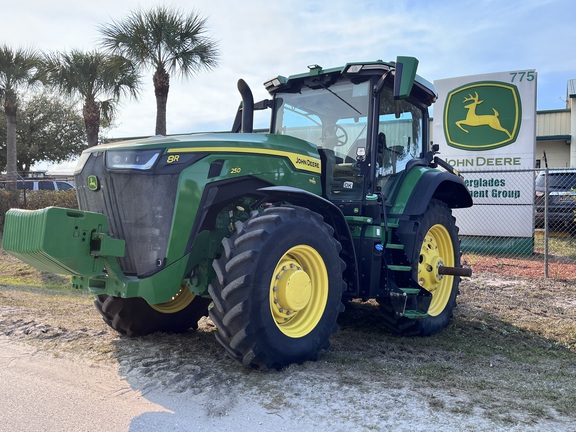 Image of John Deere 8R 250