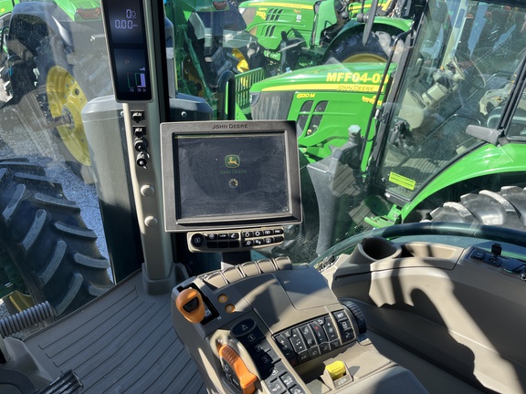 Pre-Owned John Deere 8R 250 in Fort Pierce, FL Photo 5