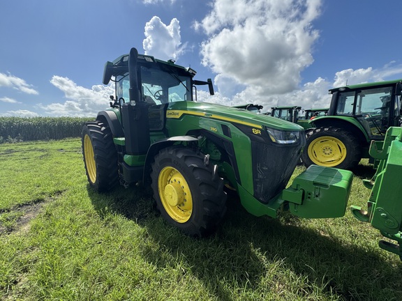 Image of John Deere 8R 280