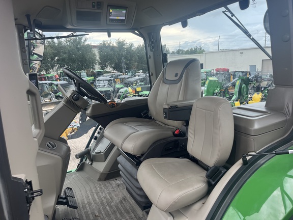 Pre-Owned John Deere 8R 340 in Plant City, FL Photo 5