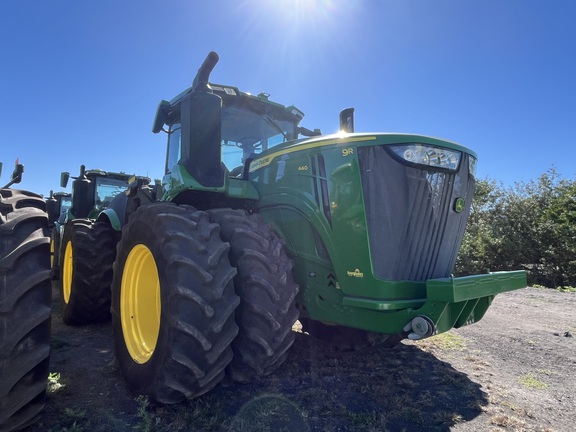 Image of John Deere 9R 440