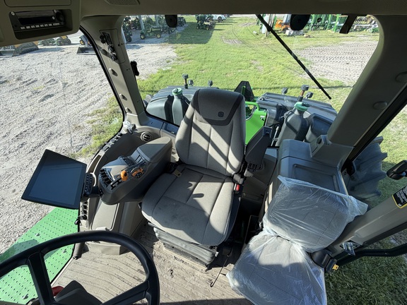 Pre-Owned John Deere 9R 490 in Plant City, FL Photo 7