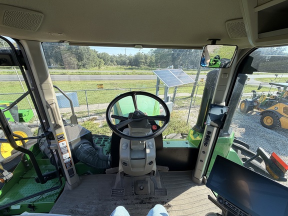 Pre-Owned John Deere 9R 490 in Plant City, FL Photo 8
