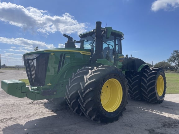 Image of John Deere 9R 640