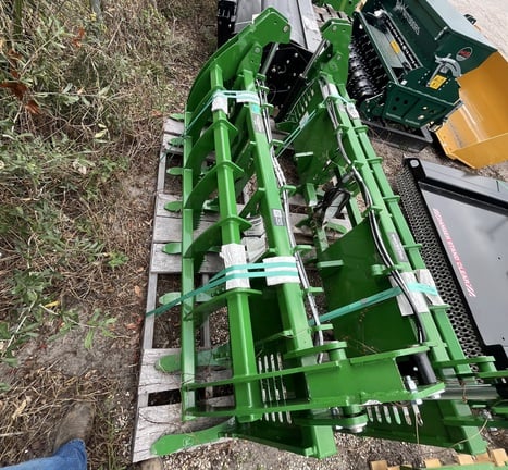 Image of John Deere AV56G