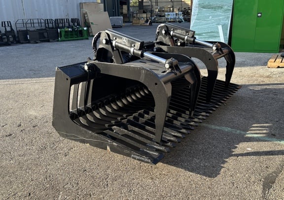 Image of John Deere GR84B