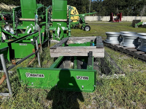 Image of John Deere LP2196