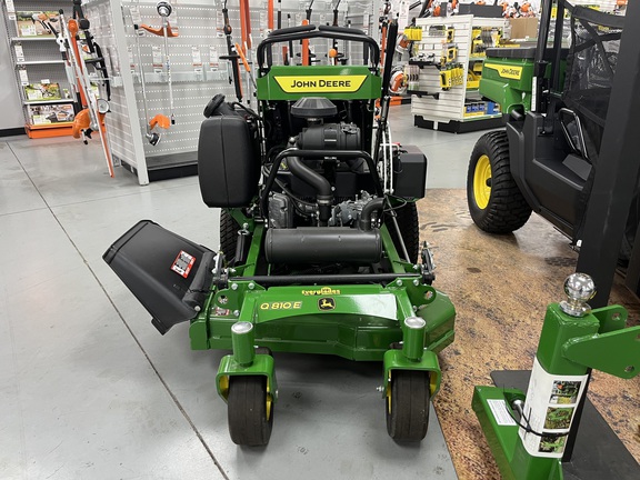 Image of John Deere Q810E 36