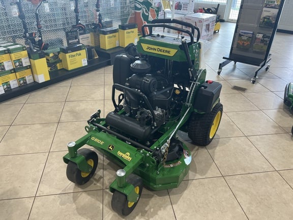 Image of John Deere Q810E