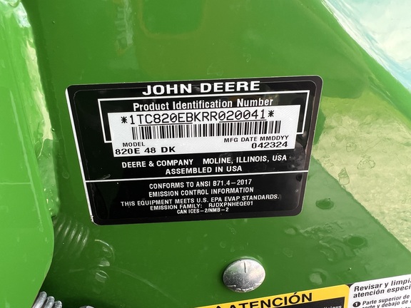 Pre-Owned John Deere Q820E in Fort Myers, FL Photo 5