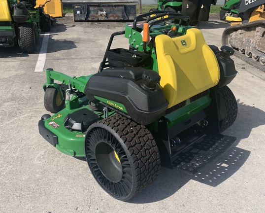 Pre-Owned John Deere Q820M 54 in Largo, FL Photo 5