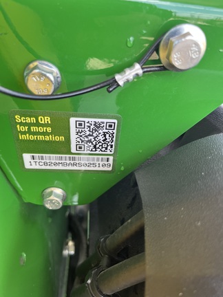 Pre-Owned John Deere Q820M in Fort Myers, FL Photo 5