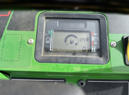 Pre-Owned John Deere Q850M in Fort Pierce, FL Photo 5
