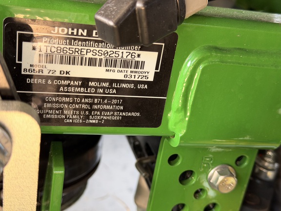 Pre-Owned John Deere Q865R 72 in Plant City, FL Photo 5