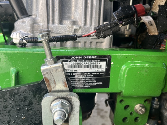 Pre-Owned John Deere Q865R in Boynton Beach, FL Photo 5