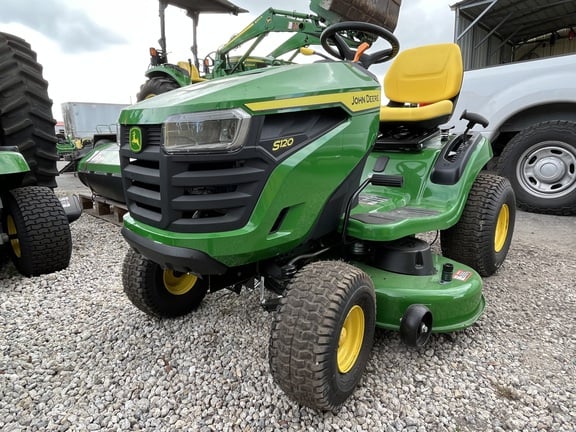 Image of John Deere S120
