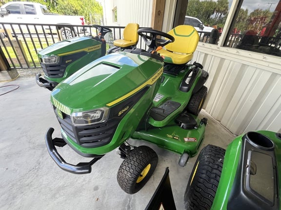 Image of John Deere S240