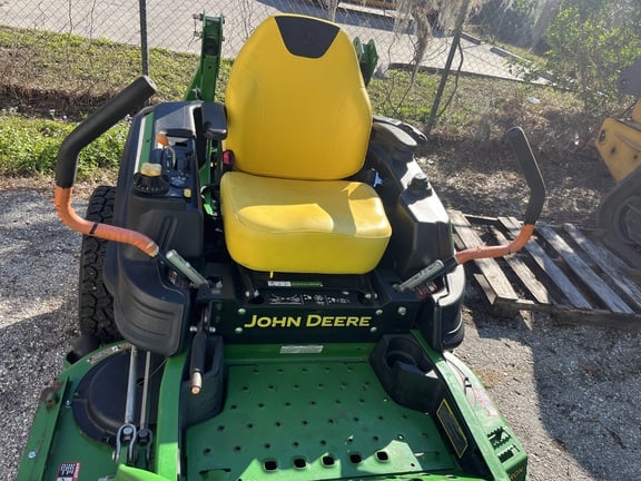 Image of John Deere Z920M
