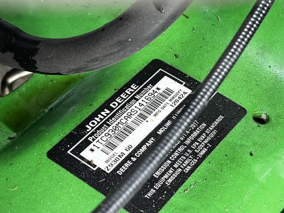 Pre-Owned John Deere Z930M 60 in Plant City, FL Photo 5