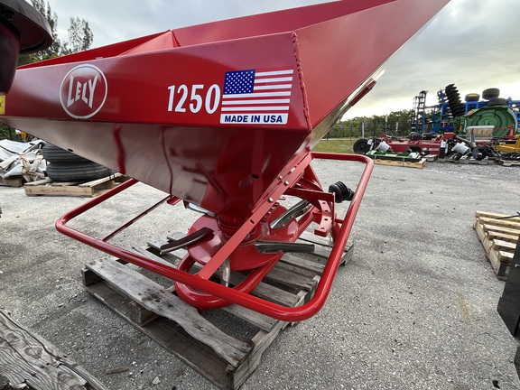 Image of Lely L-1250