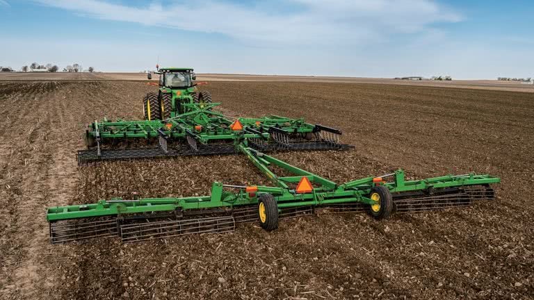 John Deere 200 Product Image