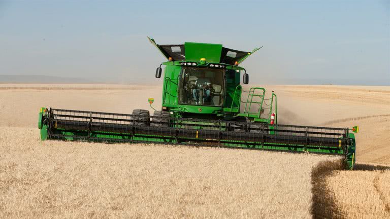 John Deere 735D Product Image