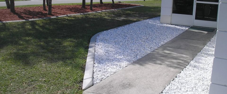 White Marble Chips Landscaping Rocks, White Marble Rock Landscaping Ideas