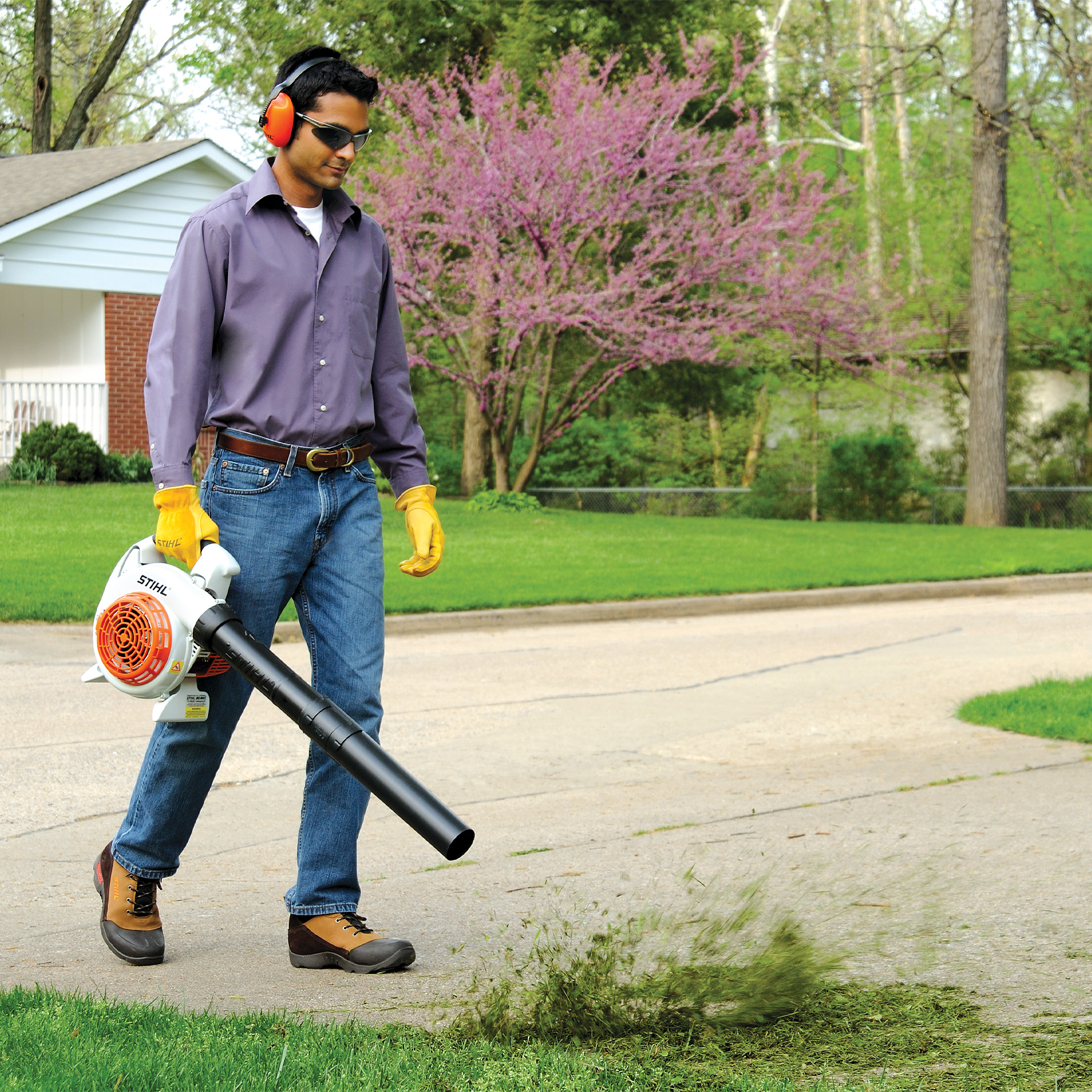 Alternate Image of STIHL BG 86 C-E Professional Blower