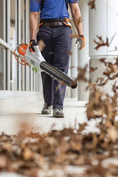 Alternate Image of STIHL BGA 100 Battery Blower