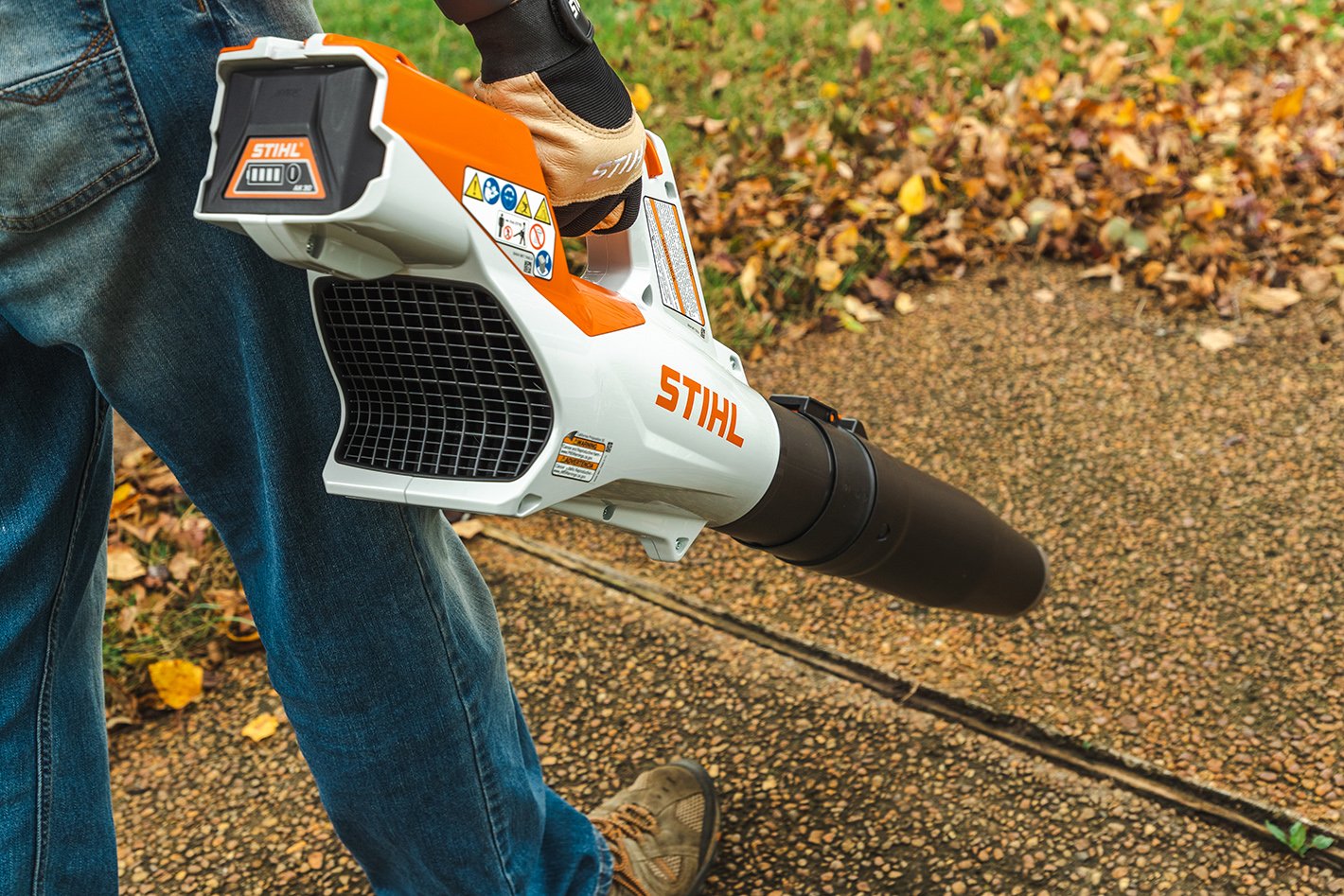 Alternate Image of STIHL BGA 60 Battery Blower