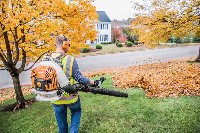Alternate Image of STIHL BR 800 X MAGNUM® Professional Blower