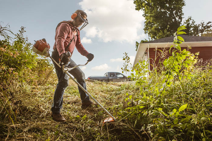Alternate Image of STIHL FS 240 Professional Trimmer