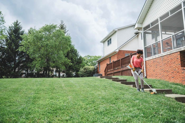 Alternate Image of STIHL FSA 57 Battery Trimmer