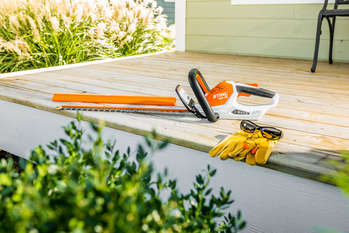 Alternate Image of STIHL HSA 45 Battery Hedge Trimmer