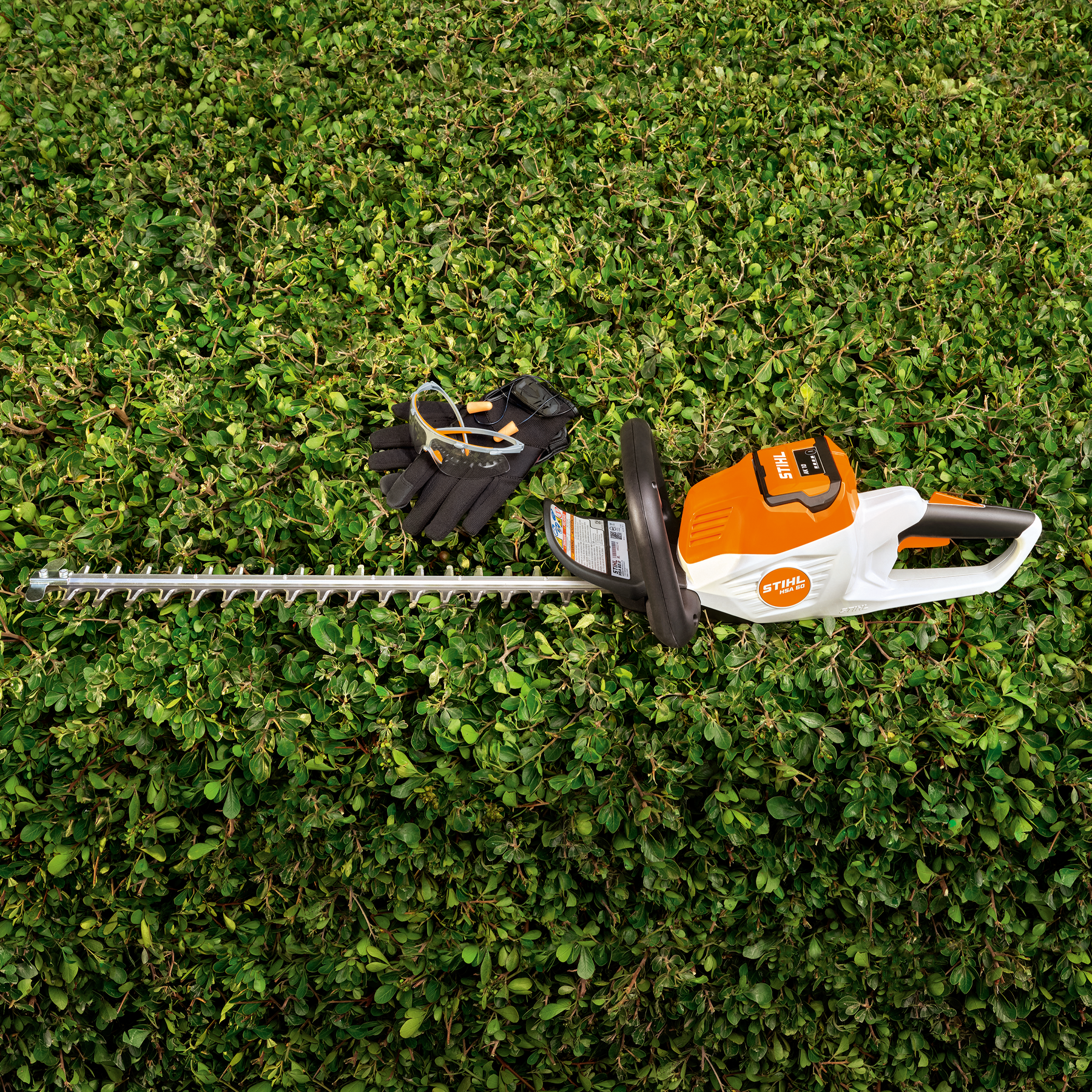 Alternate Image of STIHL HSA 50 Battery Hedge Trimmer