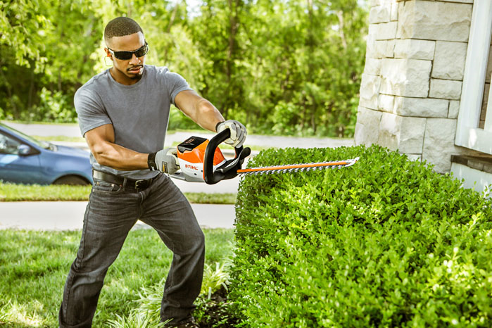 Alternate Image of STIHL HSA 56 Battery Hedge Trimmer