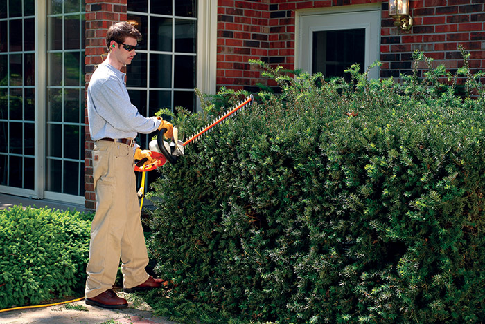 Alternate Image of STIHL HSE 70 Electric Hedge Trimmer