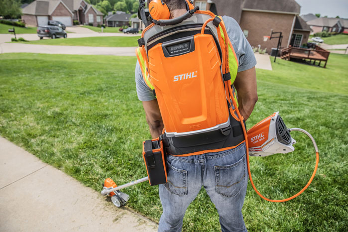 Alternate Image of STIHL KMA 130 R Battery KombiSystem