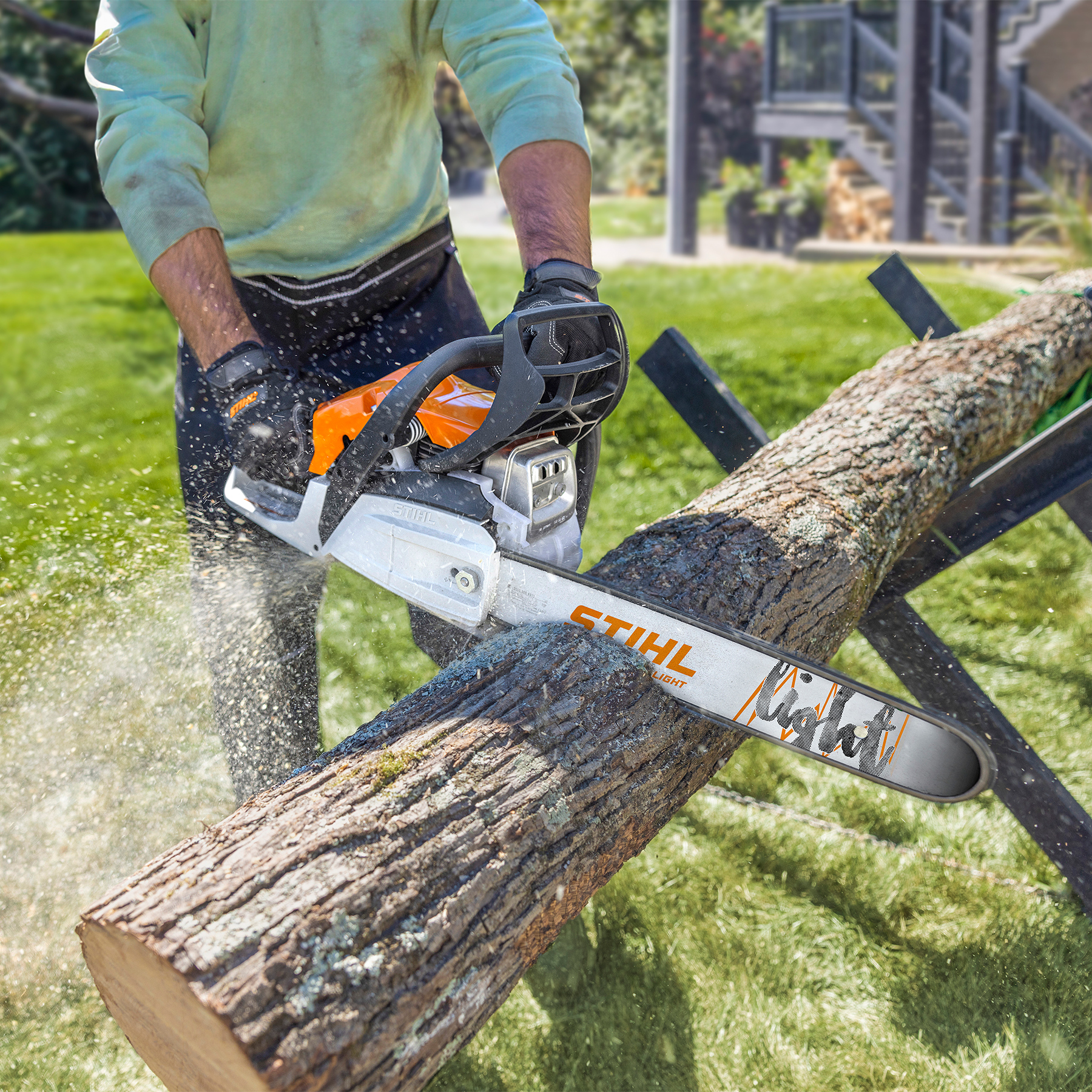 Alternate Image of STIHL MS 162 Chainsaw Homeowner Saw