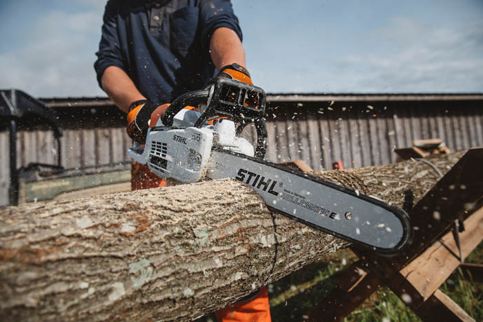 Stihl MS 201 C-EM Chainsaws | Everglades Equipment Group