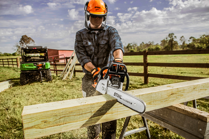 Alternate Image of STIHL MS 250 Chainsaw Homeowner Saw