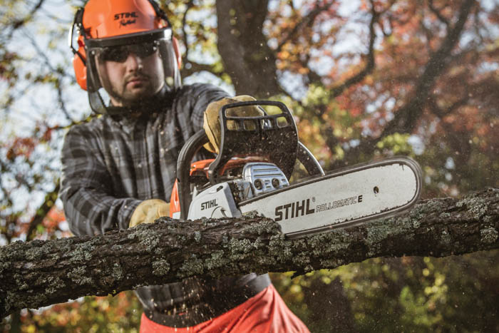 Alternate Image of STIHL MS 251 C-BE Chainsaw Homeowner Saw