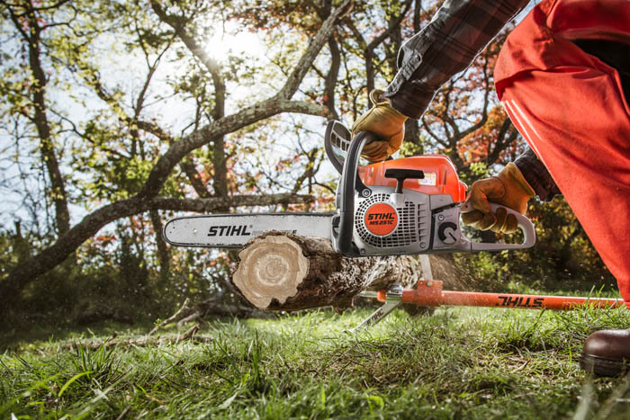 Alternate Image of STIHL MS 251 C-BE Chainsaw Homeowner Saw