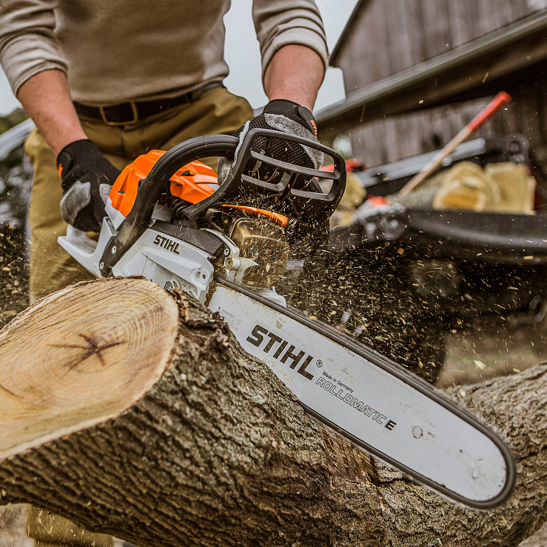 Alternate Image of STIHL MS 261 Professional Saw