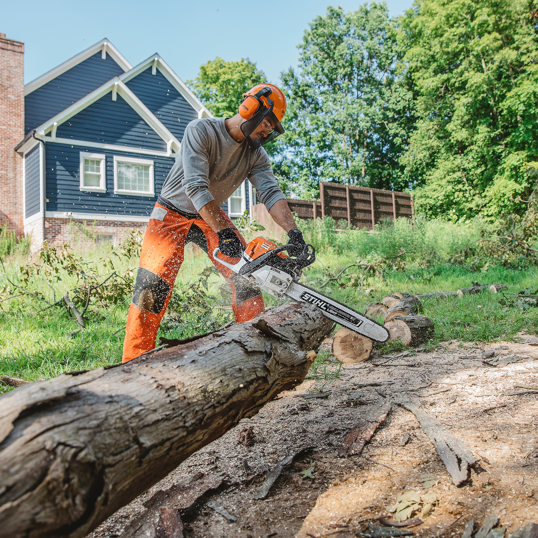 Alternate Image of STIHL MS 400 C-M Professional Saw