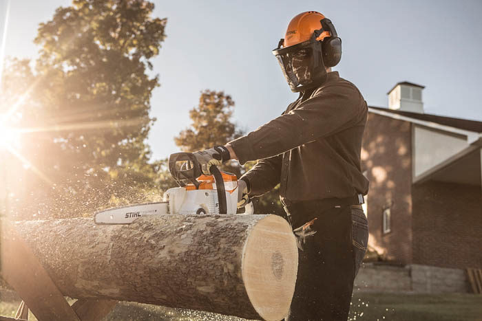 Alternate Image of STIHL MSA 200 C-B Battery Saw