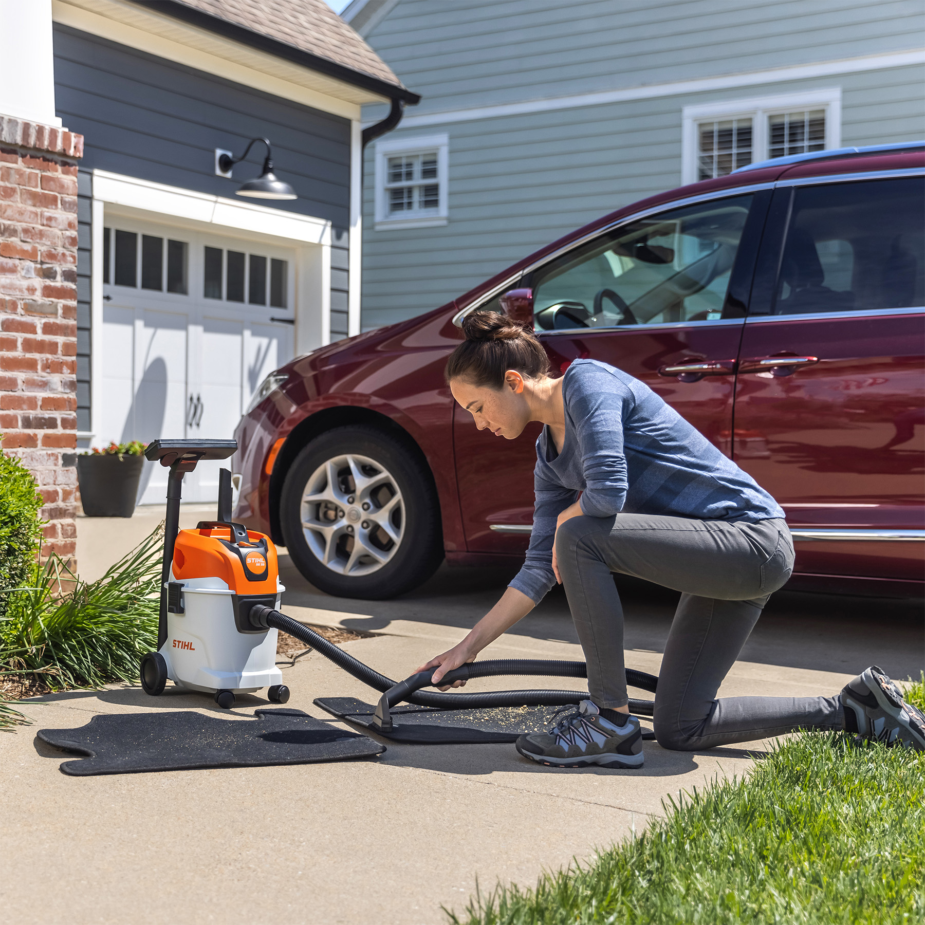 Alternate Image of STIHL SE 33 Wet/Dry Vacuum